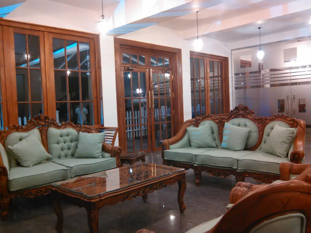 Hotel Royal Hills Nuwara Eliya Extérieur photo
