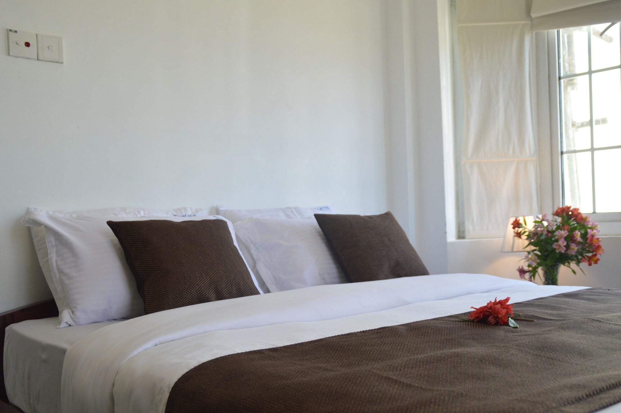 Hotel Royal Hills Nuwara Eliya Extérieur photo