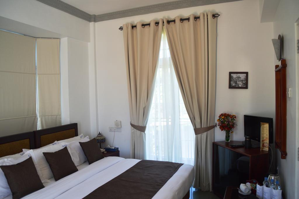 Hotel Royal Hills Nuwara Eliya Extérieur photo