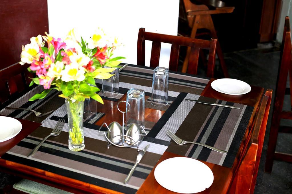 Hotel Royal Hills Nuwara Eliya Extérieur photo