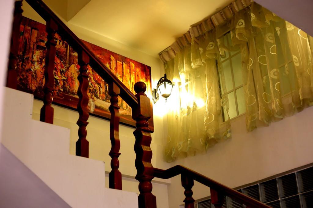 Hotel Royal Hills Nuwara Eliya Extérieur photo