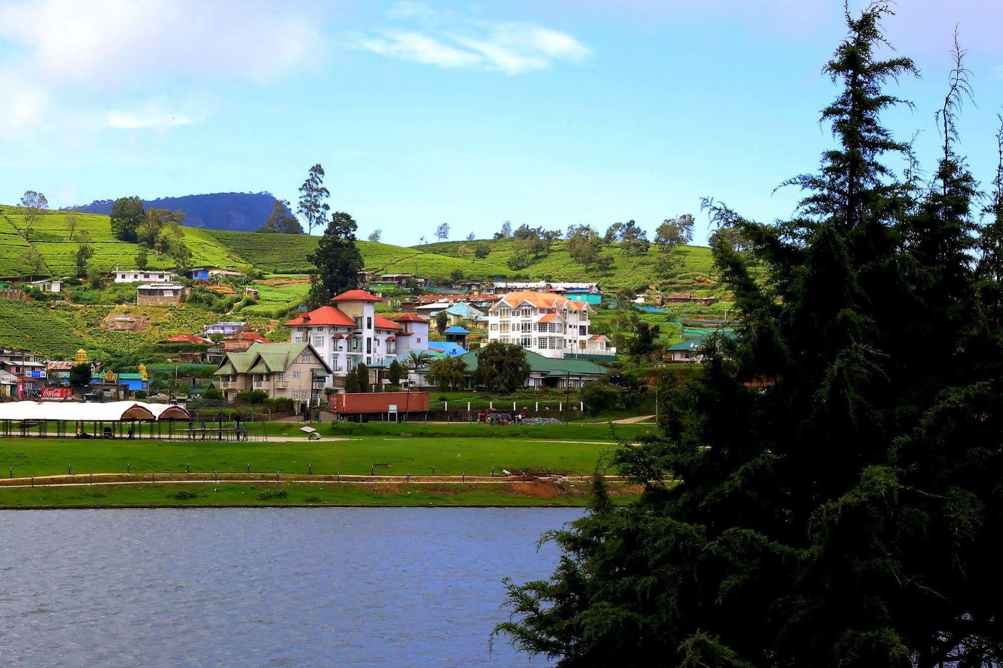 Hotel Royal Hills Nuwara Eliya Extérieur photo